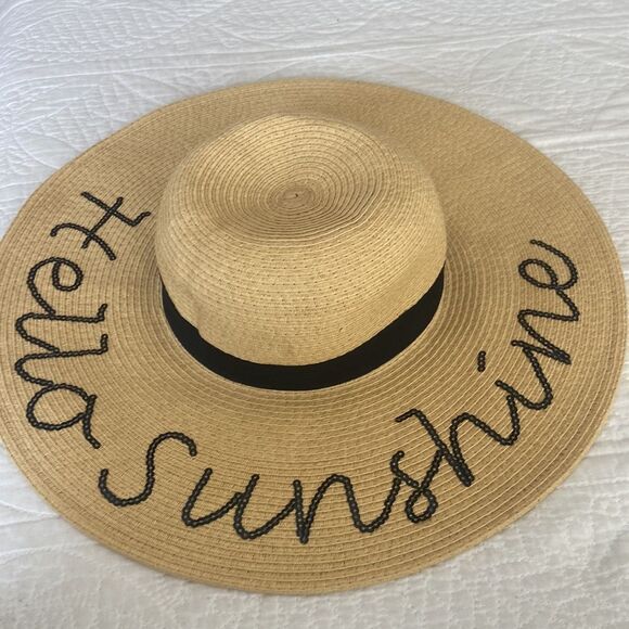Four buttons  hello sunshine sun/ beach hat 100% paper straw - Picture 9 of 9